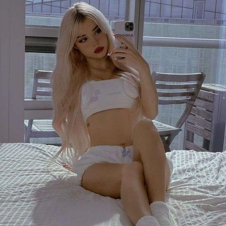 Amelia 