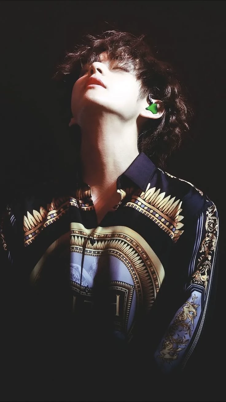 Kim Taehyung  thumbnail