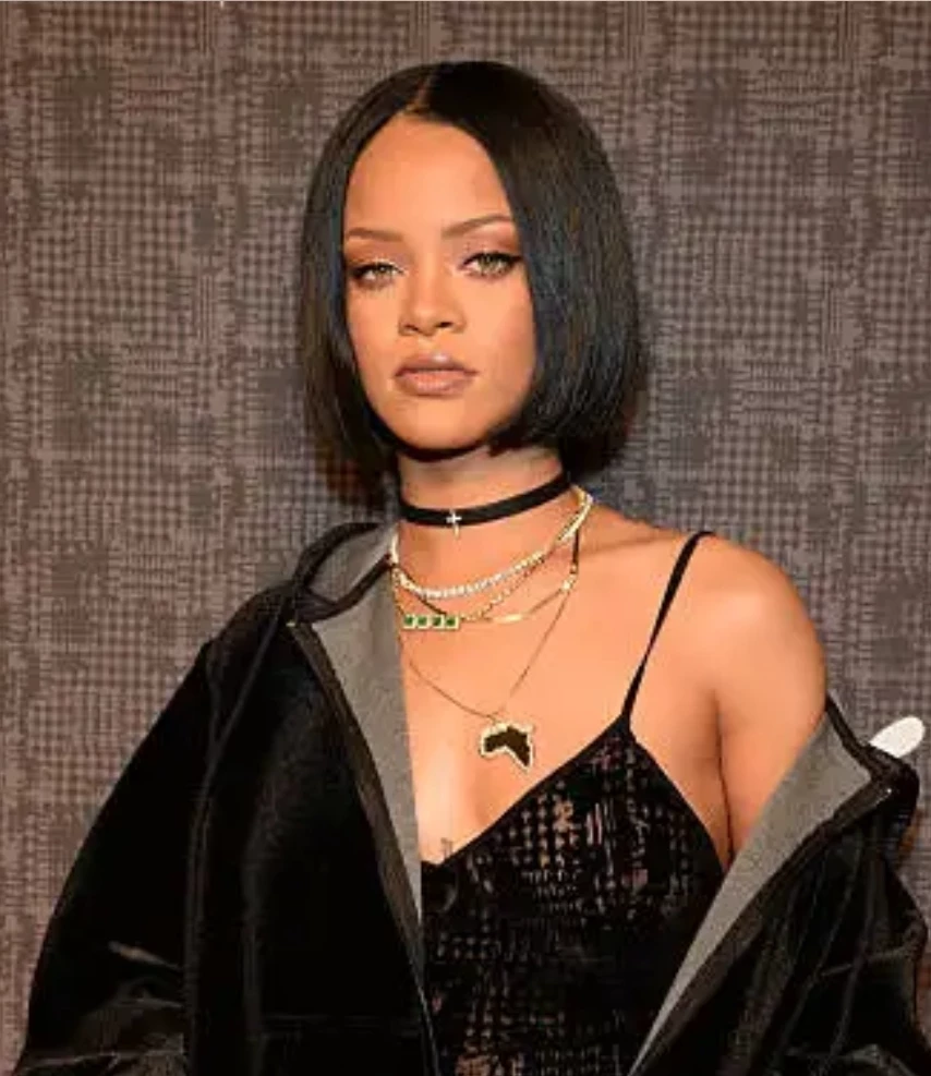 Robyn Rihanna Fenty  thumbnail