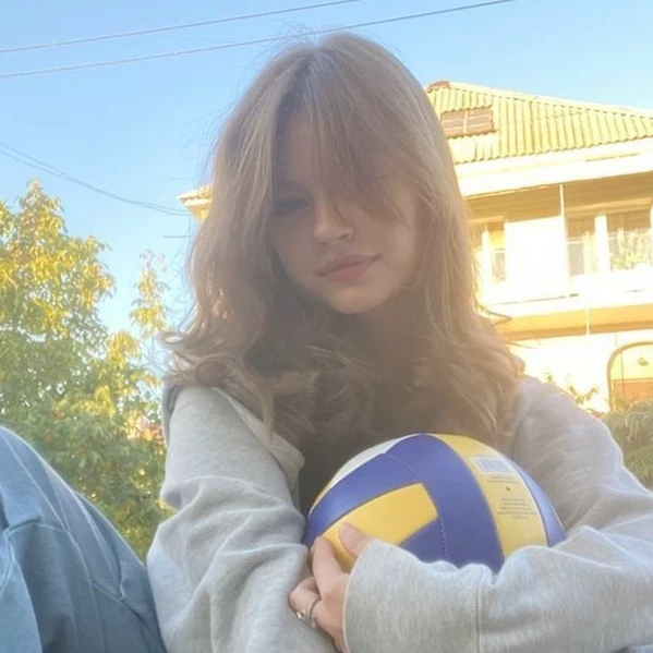 @Никки🍭🌸