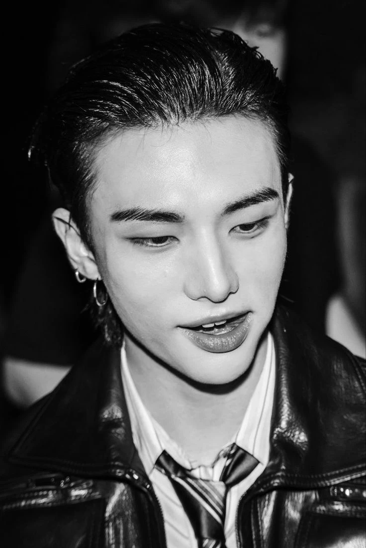 Hyunjin Hwang thumbnail
