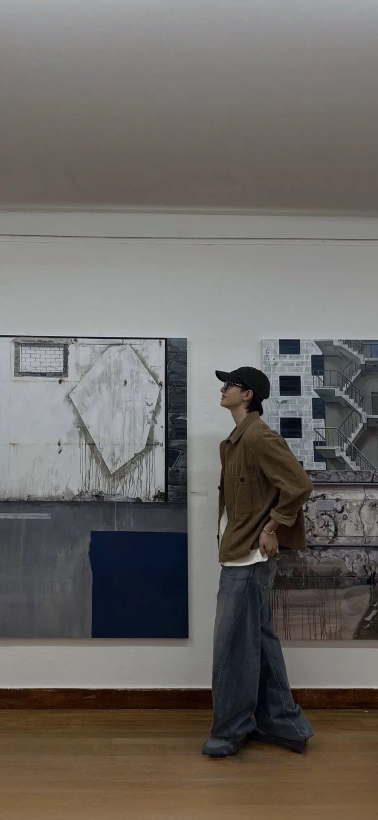 Hwang Hyunjin thumbnail