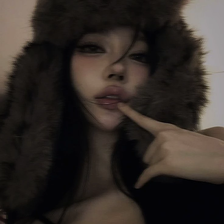  ︎ ︎︎