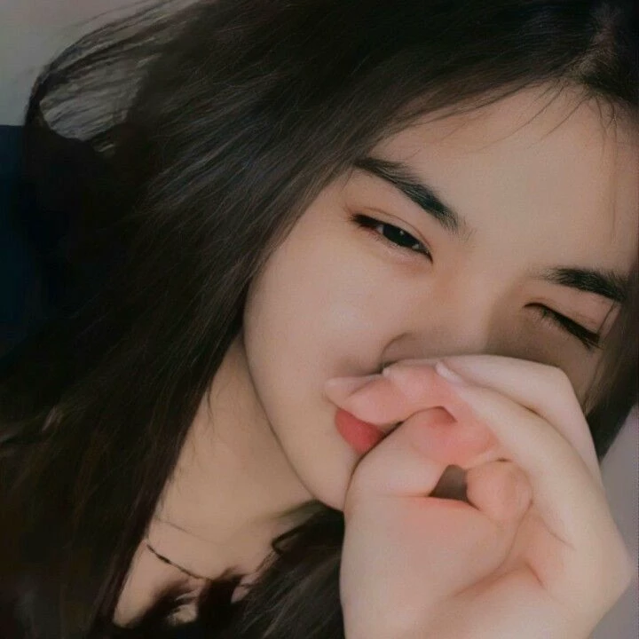 Laura _17