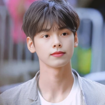 Yu-jin 