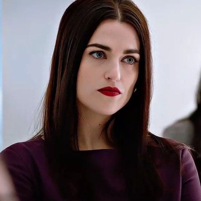 Lena luthor ~ 04 thumbnail