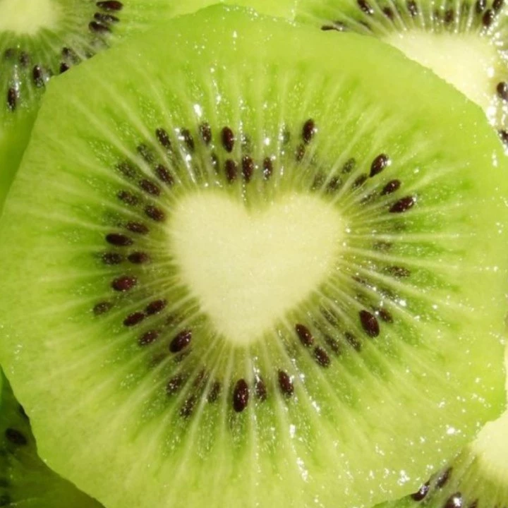 Kiwi 🥝🥝🥝