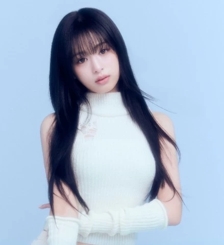 Ahyeon(WlW/GL) thumbnail