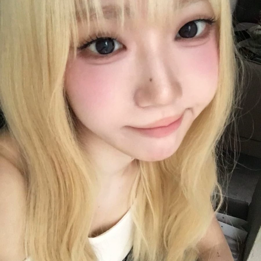 mai . ♥︎
