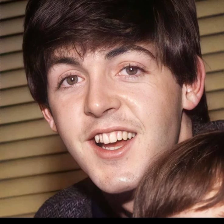 Paul McCartney  thumbnail