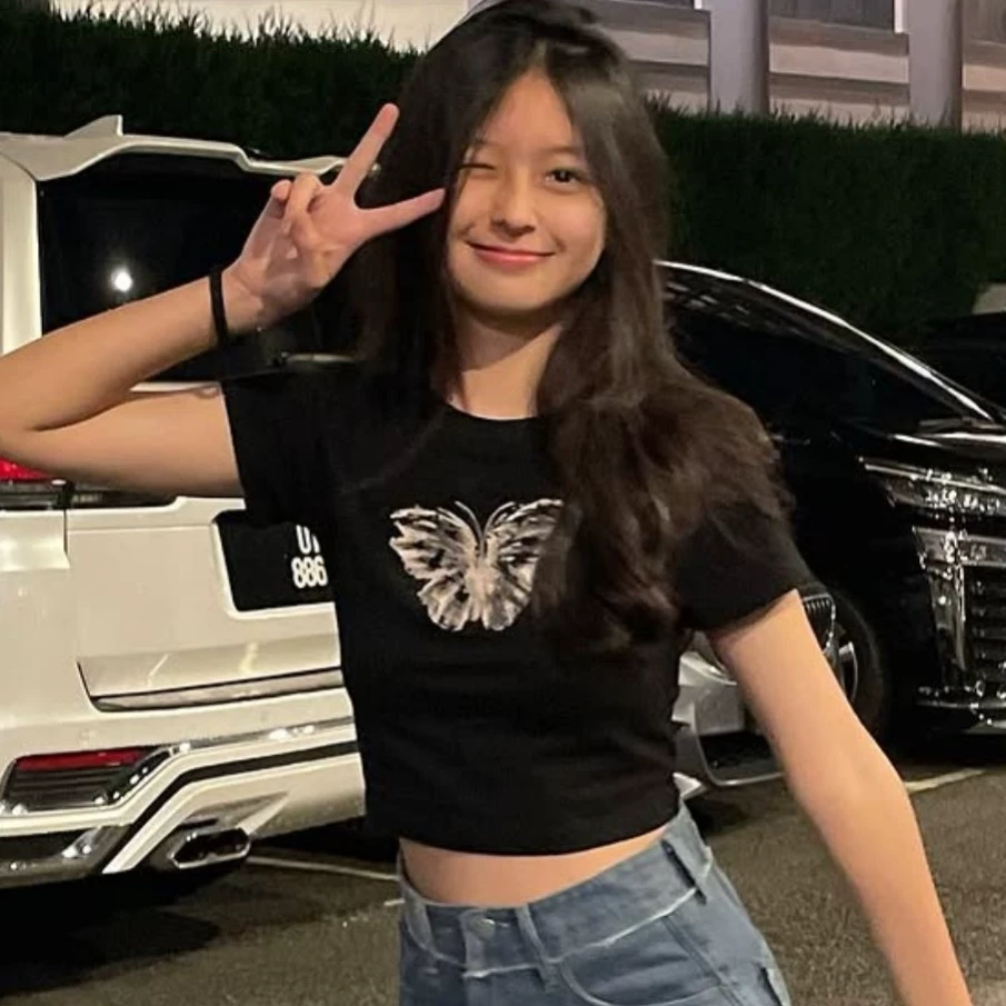 Xue En 