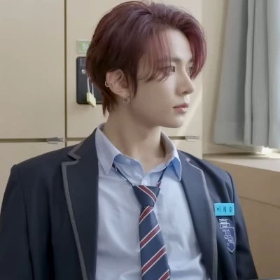 Lee Heeseung thumbnail