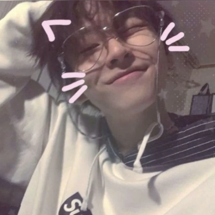 ✩.⋆. ℒℯ𝓃𝒾 .˳⁺୨୧˚⋆