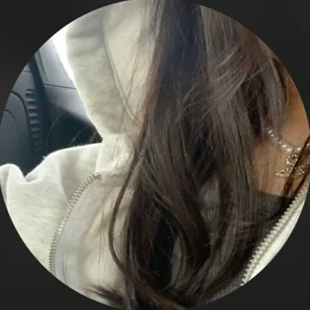 Selena 