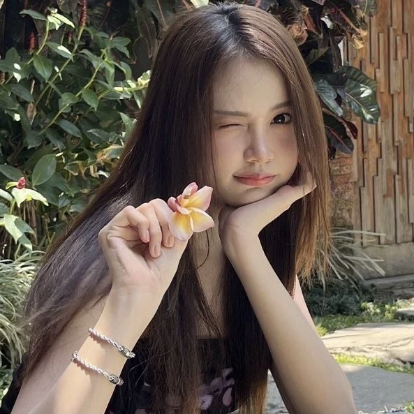 Yunhee