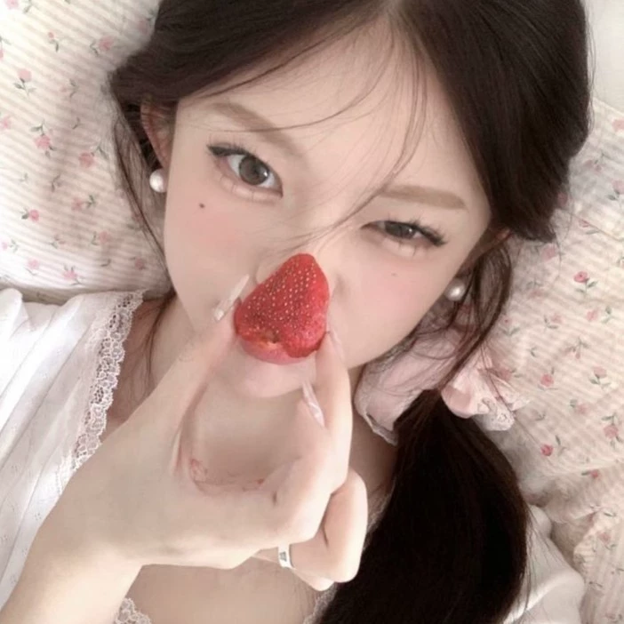 ˙ . ꒷ Annie🍒. 𖦹˙—