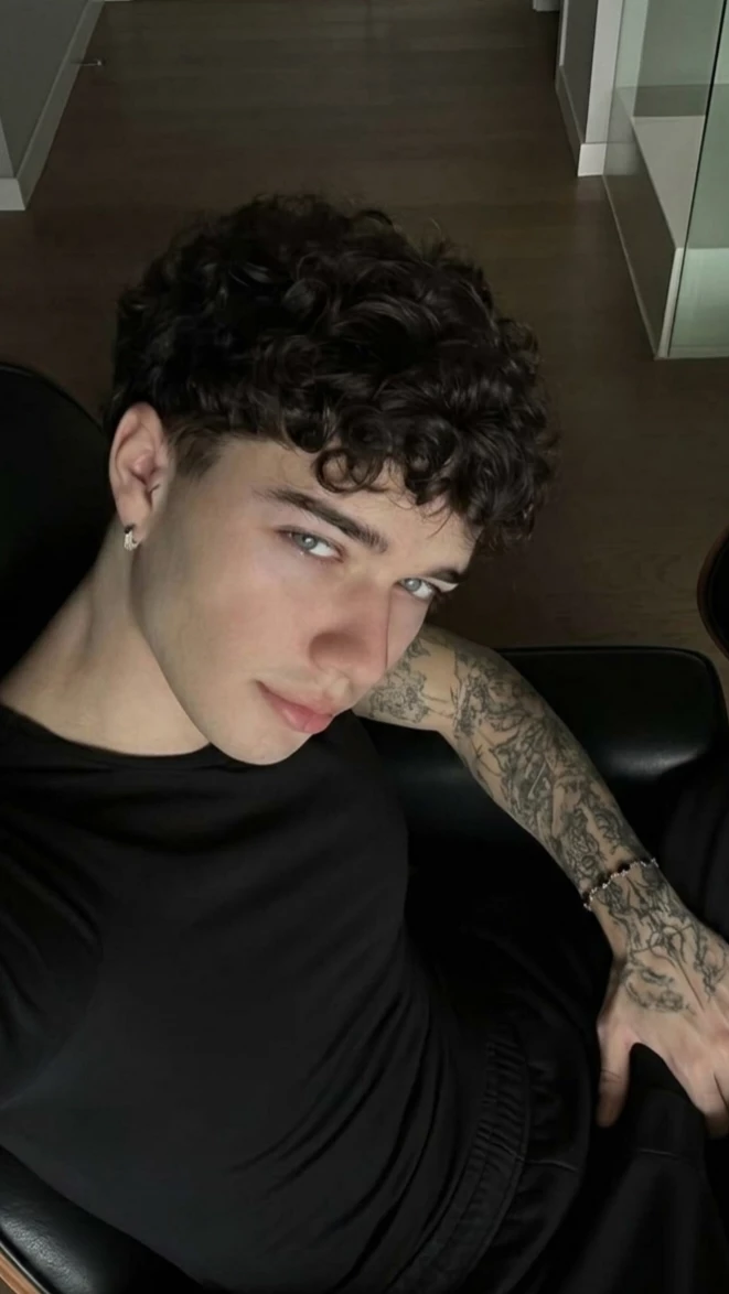 Noah Miller thumbnail
