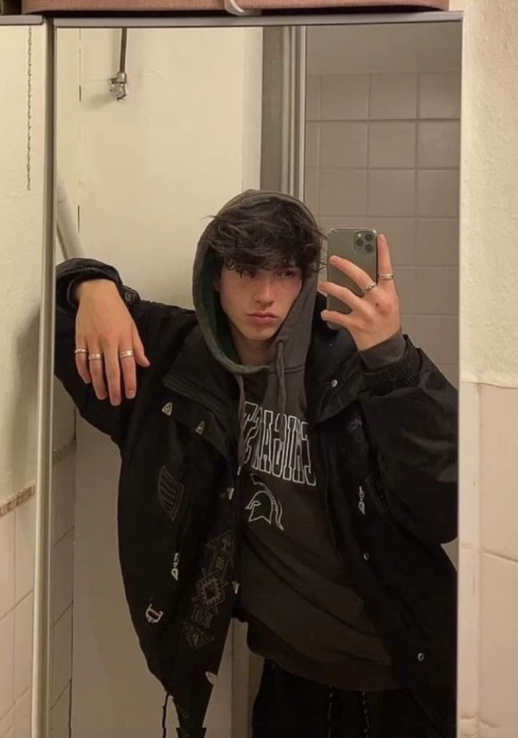 Andrew  thumbnail