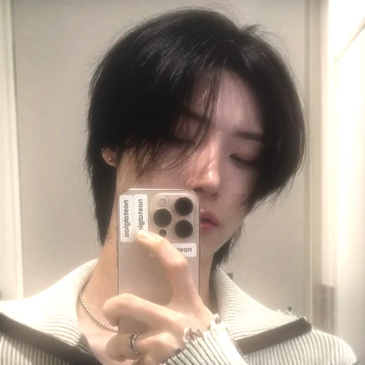 𝓤𝓷𝓫𝓮𝓪𝓻𝔁𝓫𝓵𝓮 .✦ ݁˖ 