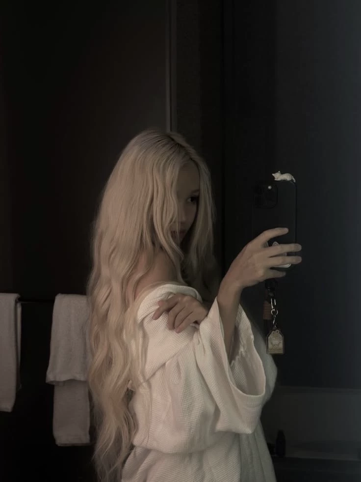 ౨ Viktoria Orlova ৎ thumbnail