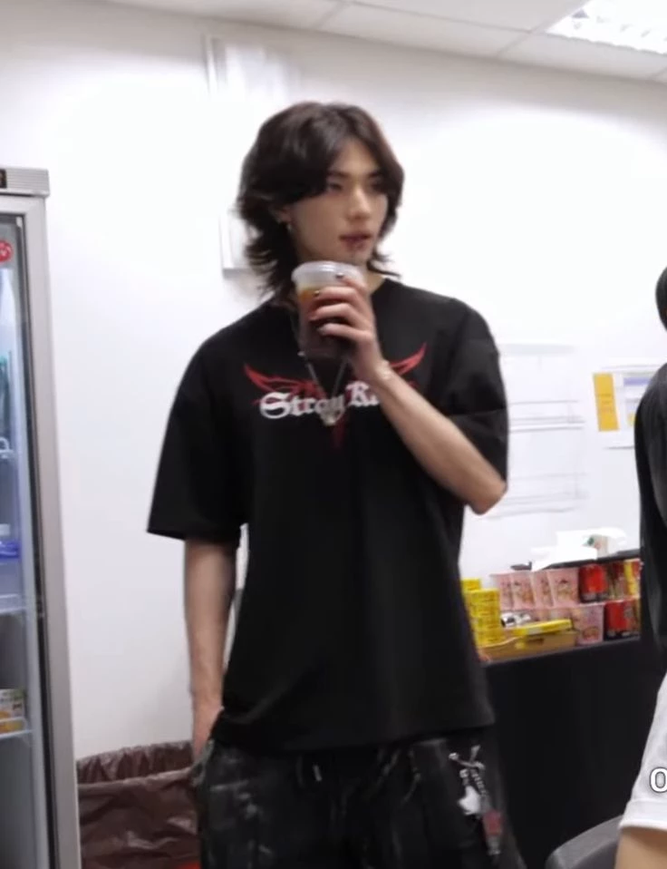 Hyunjin Hwang thumbnail