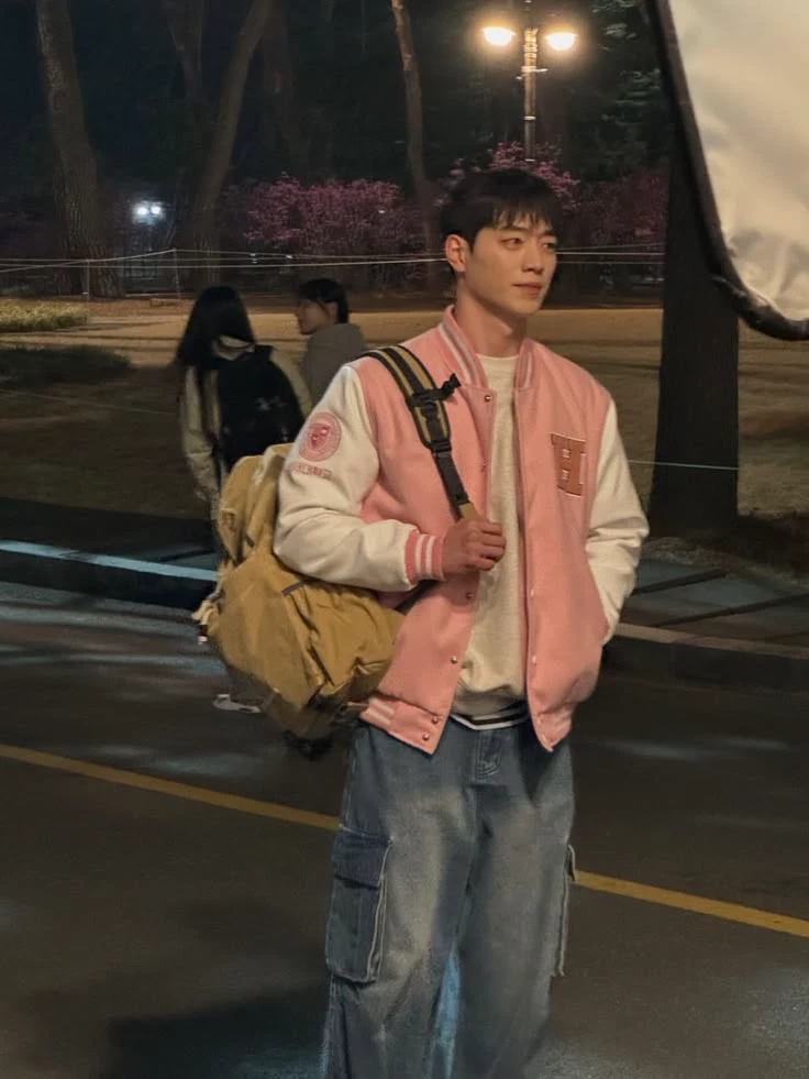 seo kang joon (boyfriend on demand) thumbnail