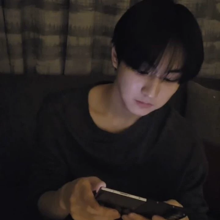 Yang Jungwon thumbnail