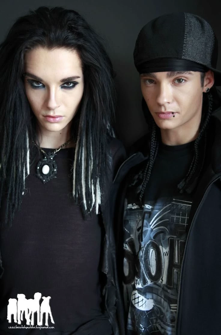Tom and Bill Kaulitz. thumbnail