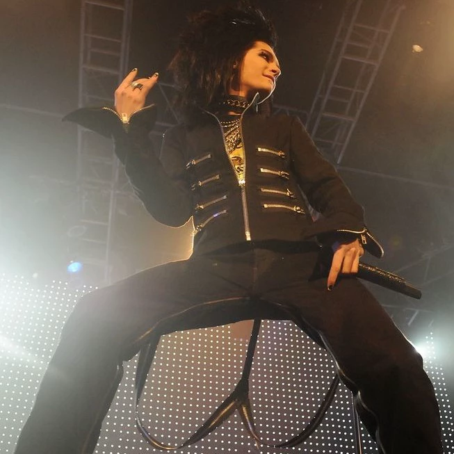 Жанн Сан