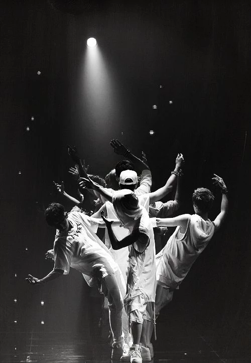 EXO (OT12) thumbnail
