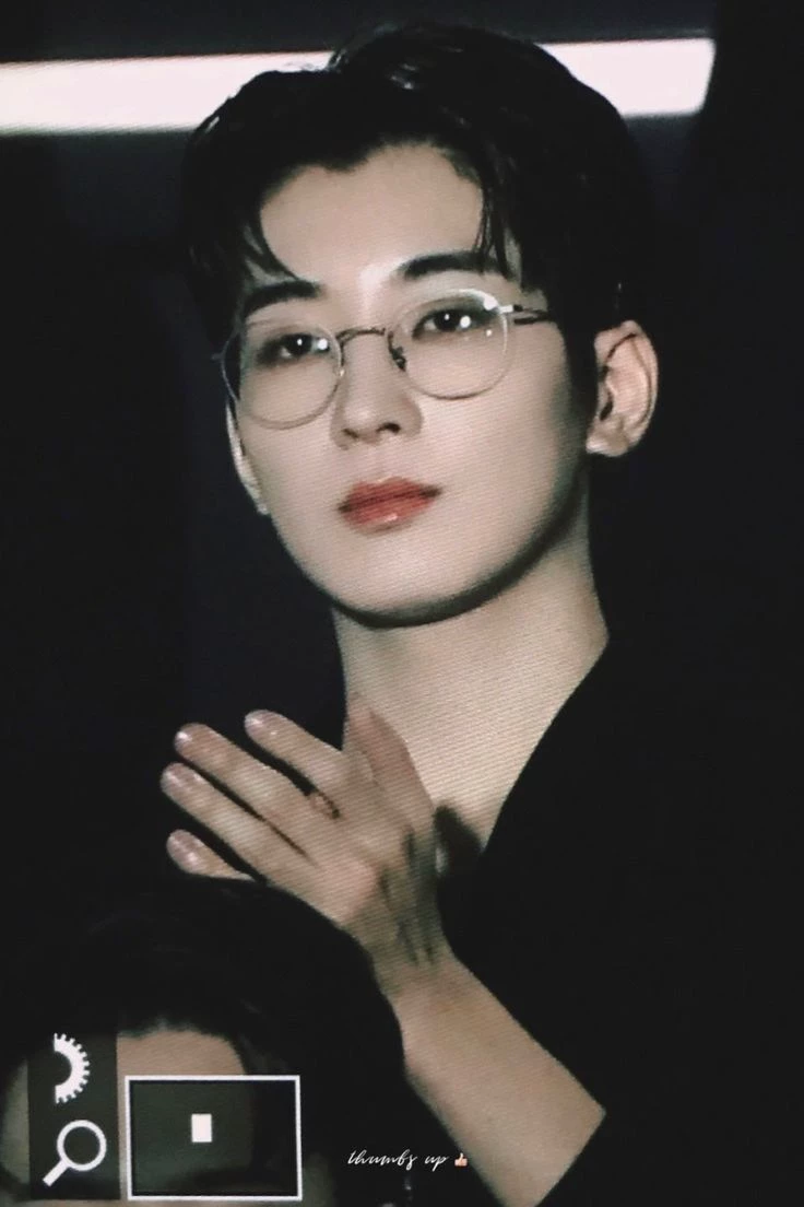 Jeon Wonwoo thumbnail