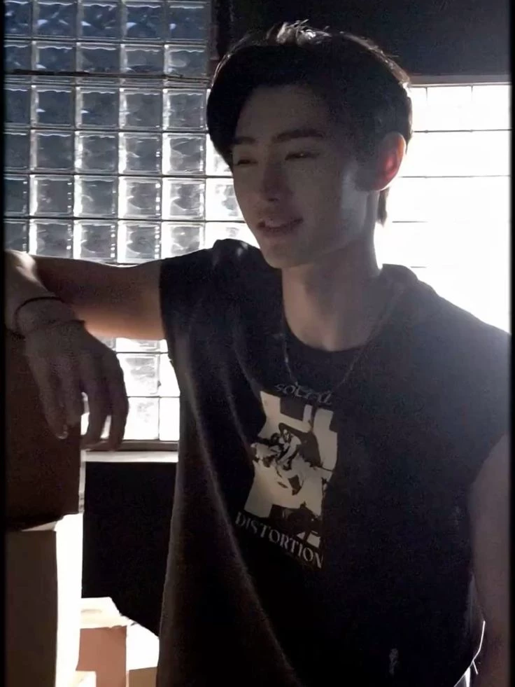 Sunghoon thumbnail