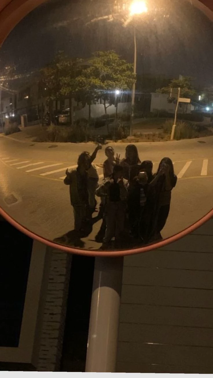 FRIEND GROUP thumbnail