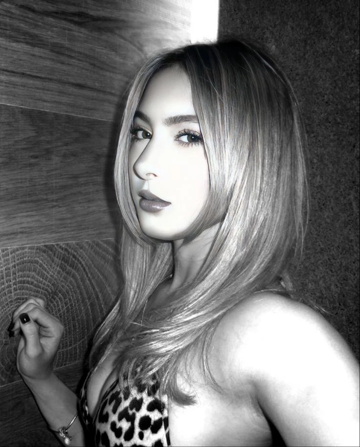 Dafne Jm thumbnail