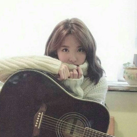 Nee Yuhee | 니 유희