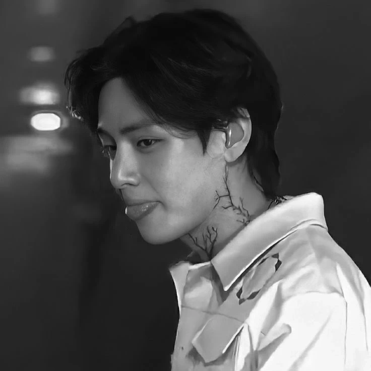 Kim Taehyung  thumbnail