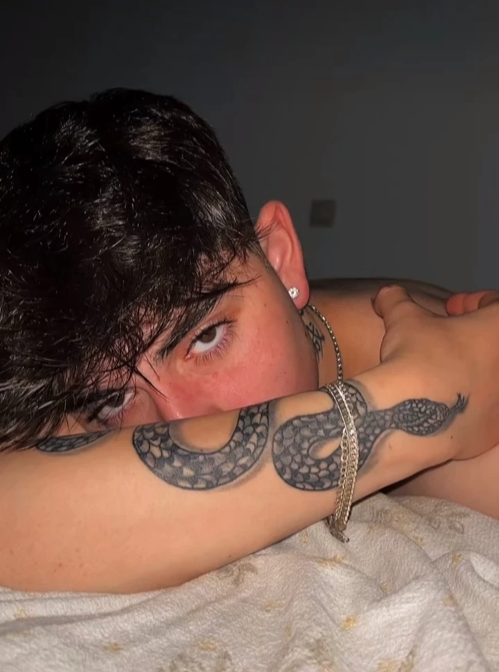Alex thumbnail