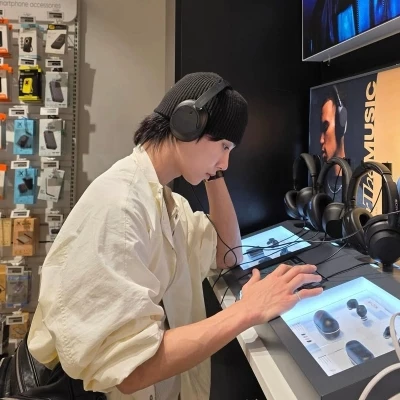 Joshua Hong thumbnail