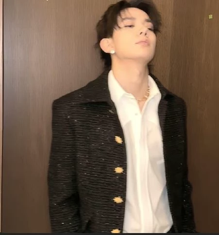 LEE HEESEUNG thumbnail