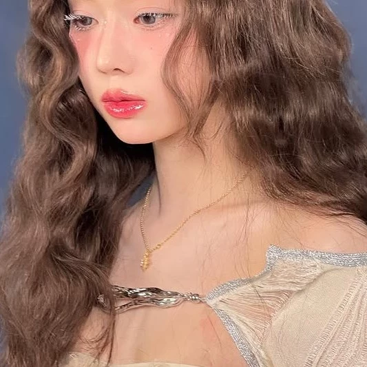 Nicole