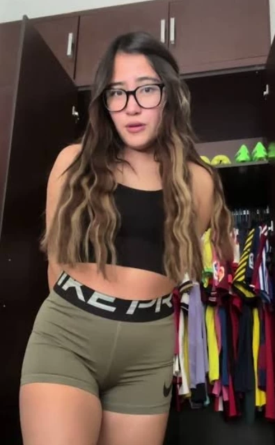 Mercedes Roa thumbnail