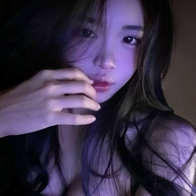 roselyn amorette