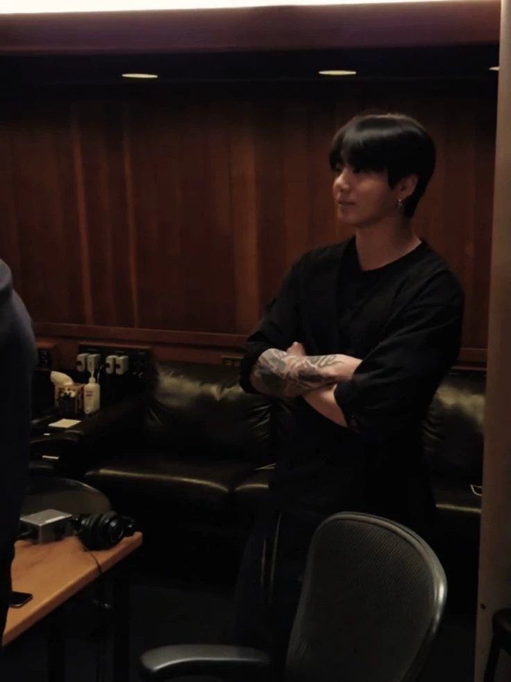 Jungkook thumbnail