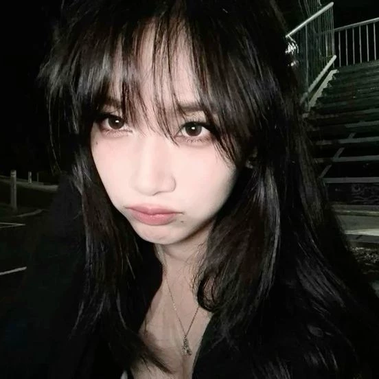 K Minji 