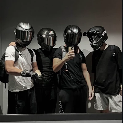 Four bikers (Edward, Bongo, James and Jack) thumbnail