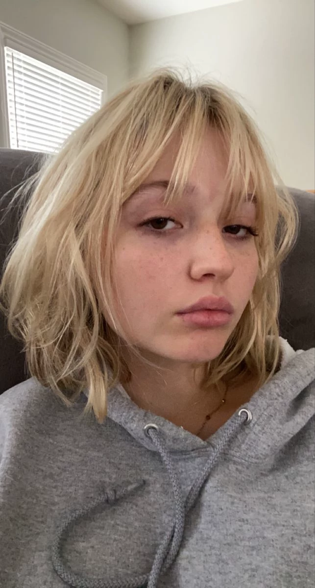 Lauren thumbnail