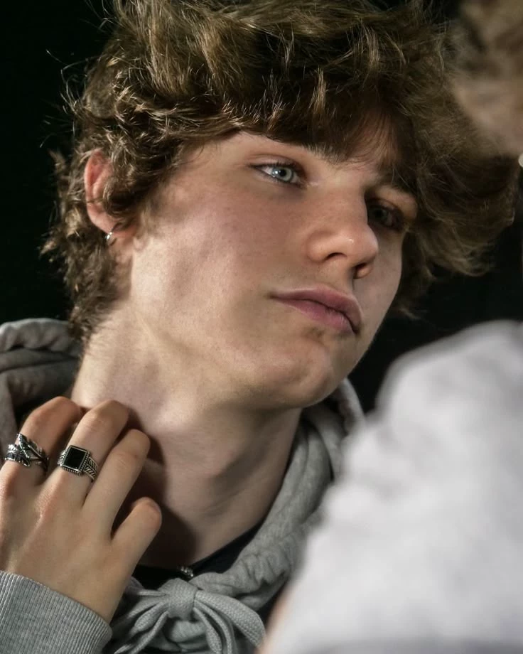 Finn Bonetti thumbnail