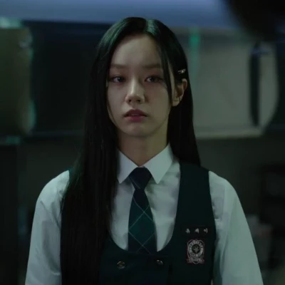 Lee Hye-ri thumbnail