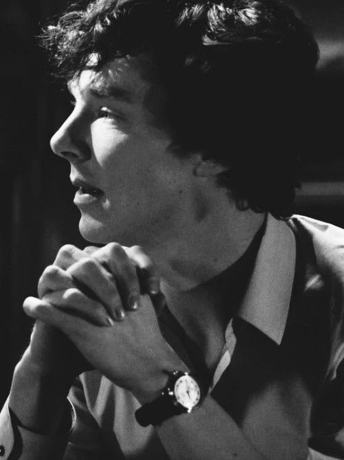 Sherlock Holmes or cute Sherly thumbnail