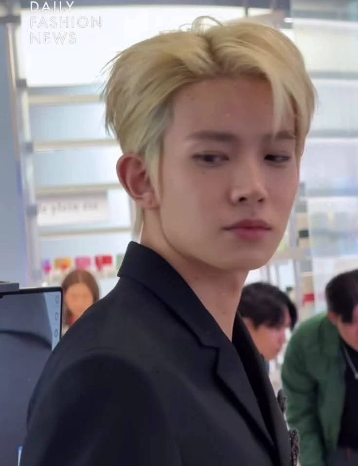 Lee Heeseung [your enemy] thumbnail